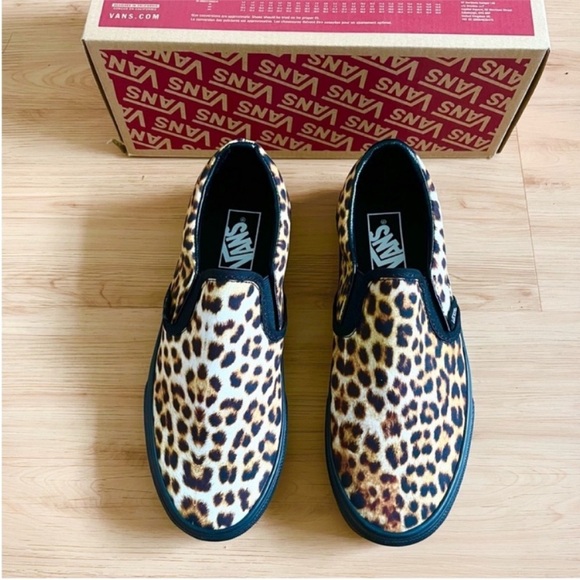 VANS Classic Slip-on Shoes (90s
Grunge Black) Women 9.0 US Mens
7.5 US - Picture 2 of 11